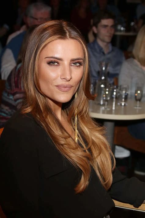 sophia thomlla|Sophia Thomalla .